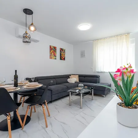 Apartman Cvit Trogir