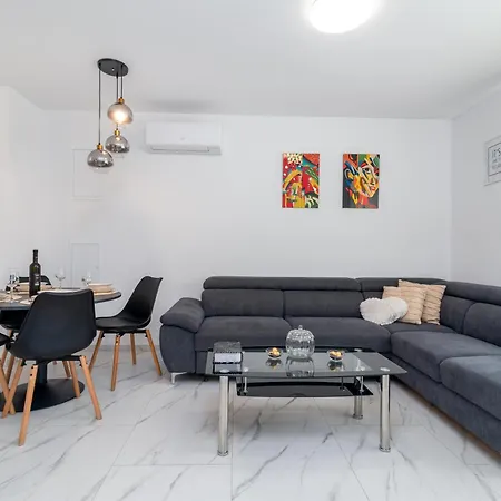 Cvit Apartament